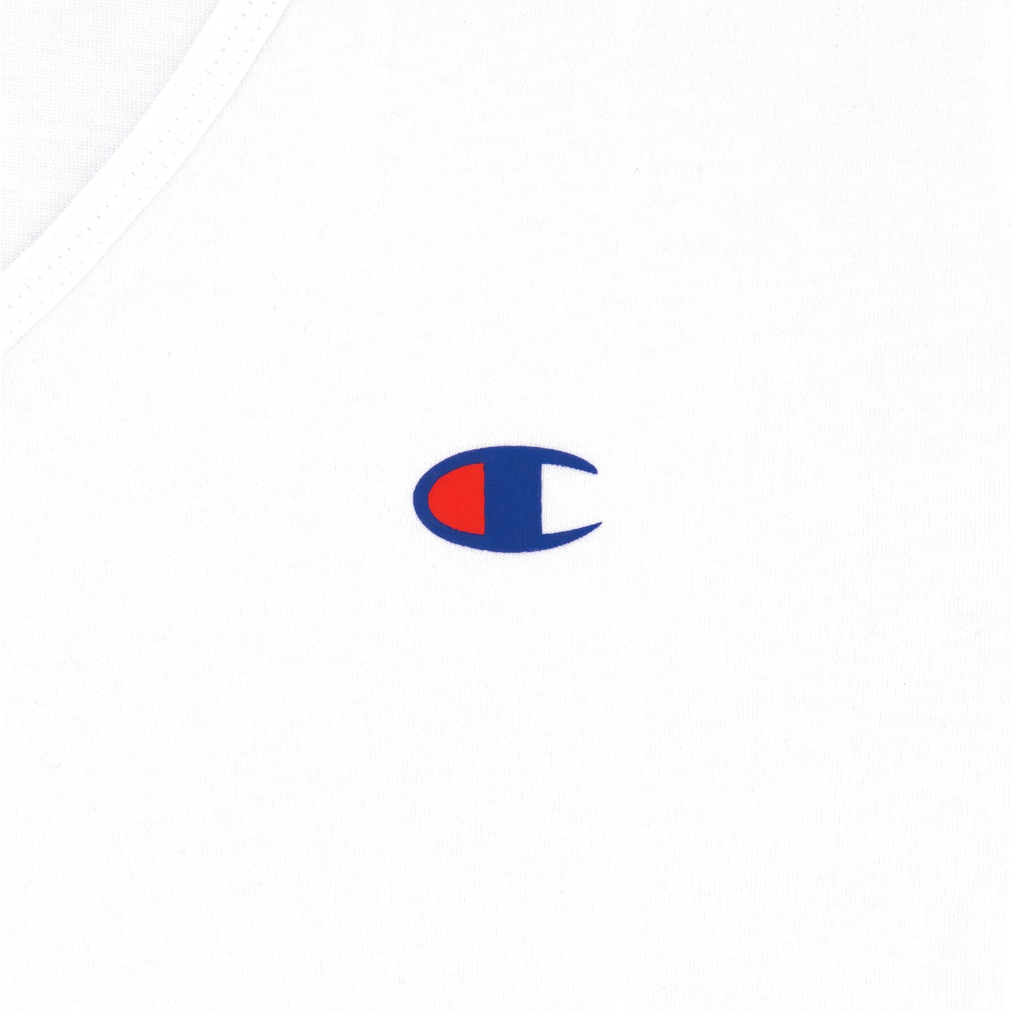 Playera cuello "V" "C" Patch Tee para Mujer