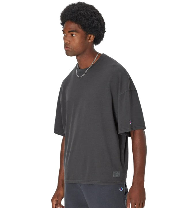 Playera Oversized, hombros caídos