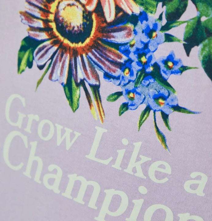 Playera "Grow Like a Champion" Oversize para Mujer