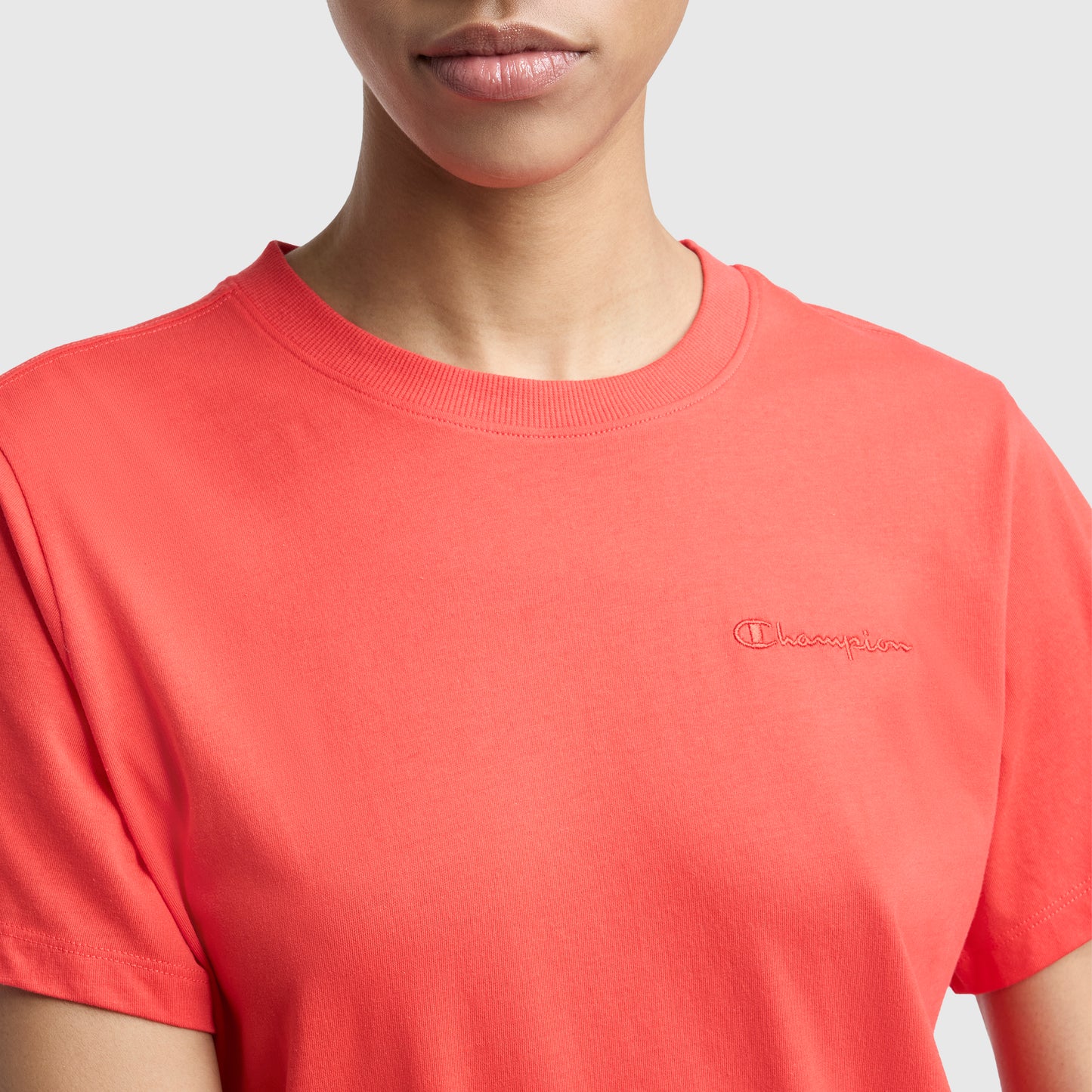 Playera Champion Bordada para Mujer