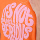 Playera con gráfico "It´s not that Serious"